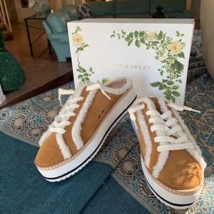 new with tags Chelsia and Violet platform open heeled shoes